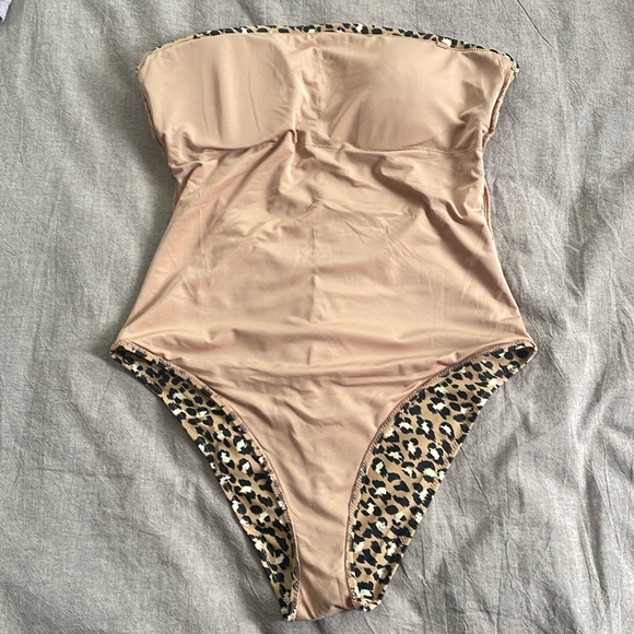AERIE leopard one piece bathing suit - Picture 4 of 4